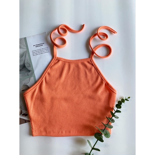 Croptop Cổ Yếm Siêu Hot A014