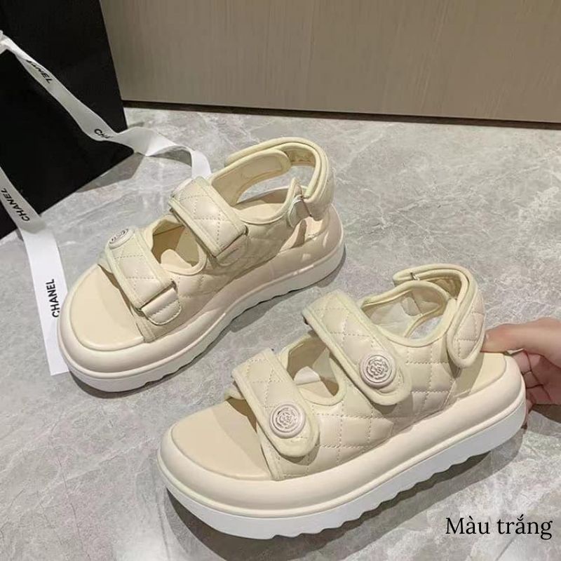 Dép sandal nữ hai quai ngang đế bằng cao 5 phân hack dáng 2 màu dễ phối đồ thời trang jumato