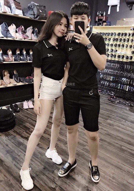 Áo Thun Cổ Hoạ Tiết Kéo