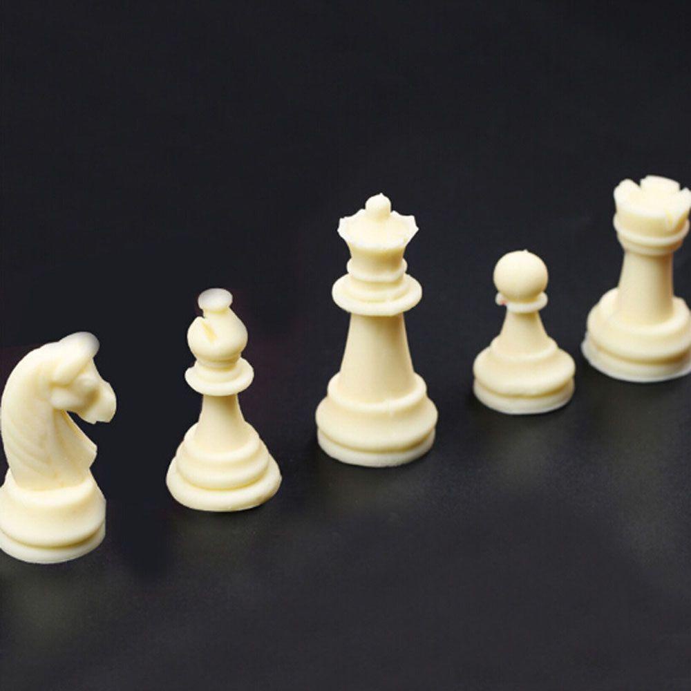 Khuôn Silicone Làm Bánh Tạo Hình Quân Cờ Vua 3D Độc Đáo Tiện Dụng