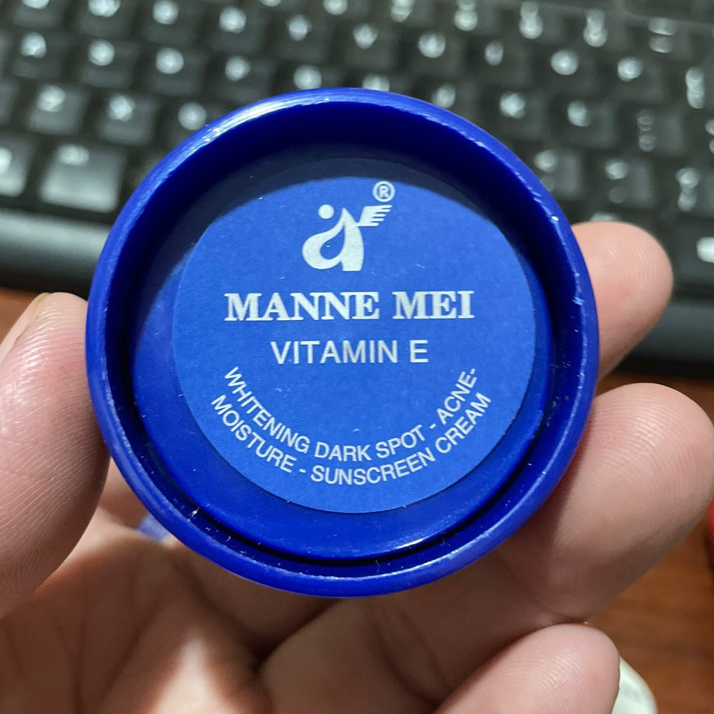 Kem Dưỡng Trắng Da Mờ Thâm Vitamin E C Manne Mei 15GR