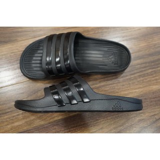 D117 - Dép Adidas Duramo Slide