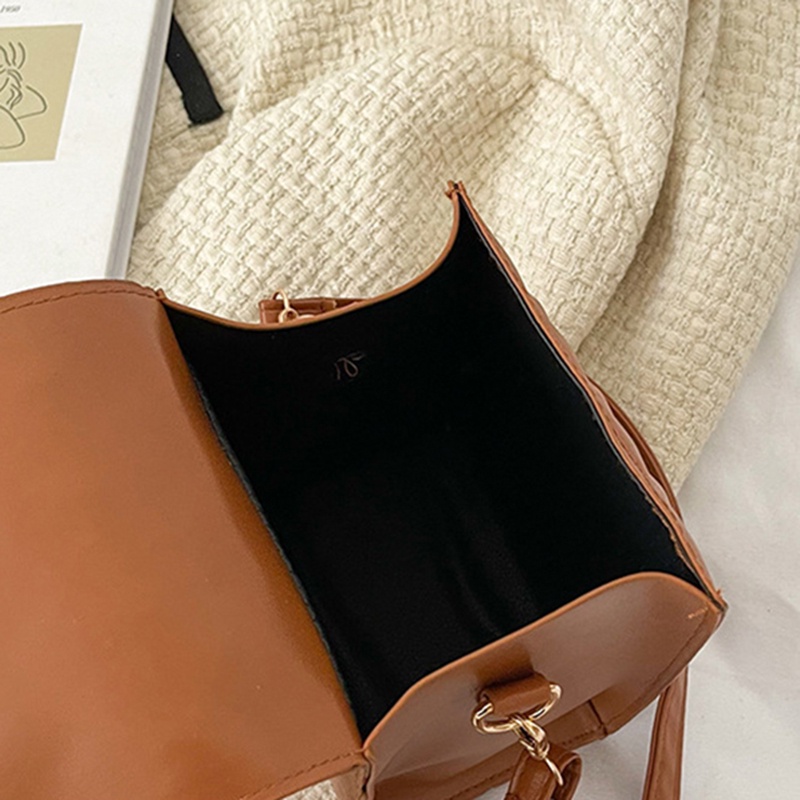 Túi đeo chéo IELGY dáng vuông nhỏ có khóa họa tiết hình thoi đơn giản dành cho nữ