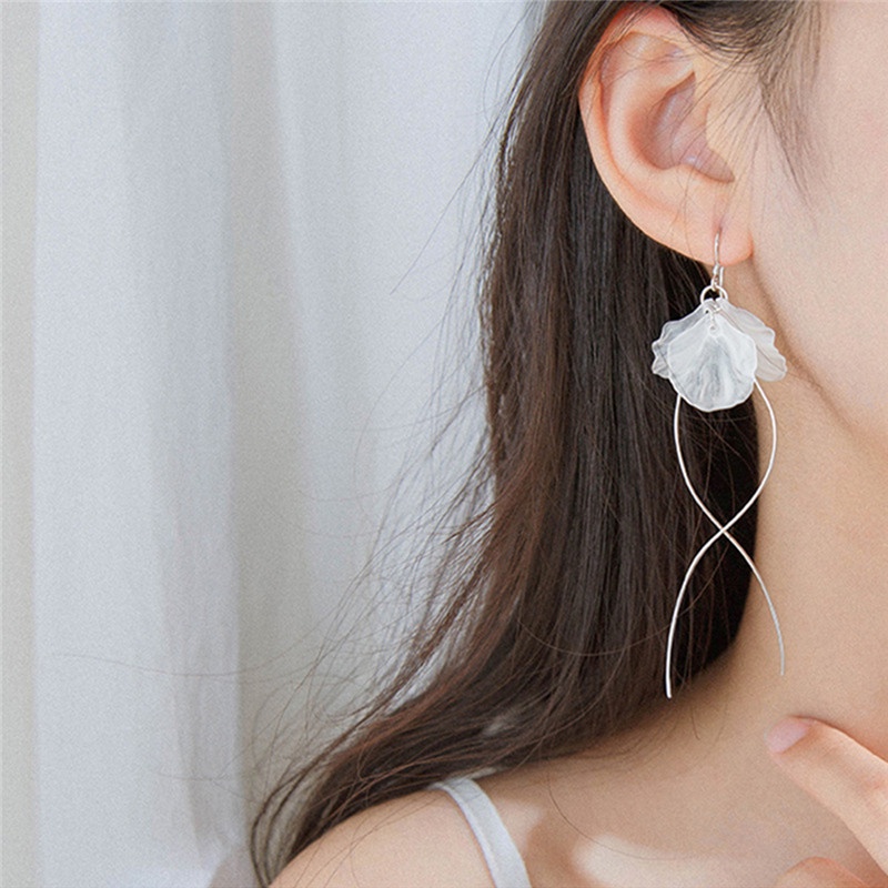 Đôi Bông Tai Hình Cánh Hoa Đơn Giản Phong Cách Hàn Quốc