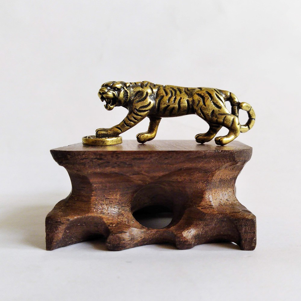 Hổ mini bằng đồng giá rẻ làm phụ kiện tiểu cảnh, phụ kiện bàn trà, trang trí bonsai, làm móc khóa | BigBuy360 - bigbuy360.vn
