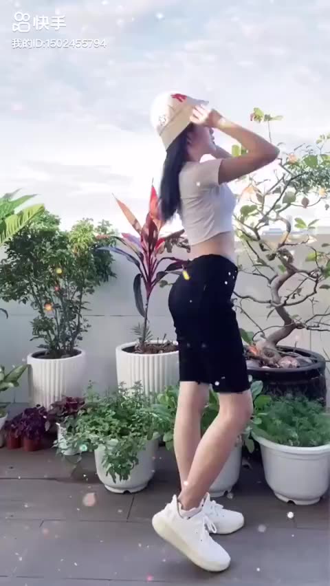 Quần Ngố Nữ Jean Tua Rua Co Giãn 4 Chiều Mã 98 | BigBuy360 - bigbuy360.vn