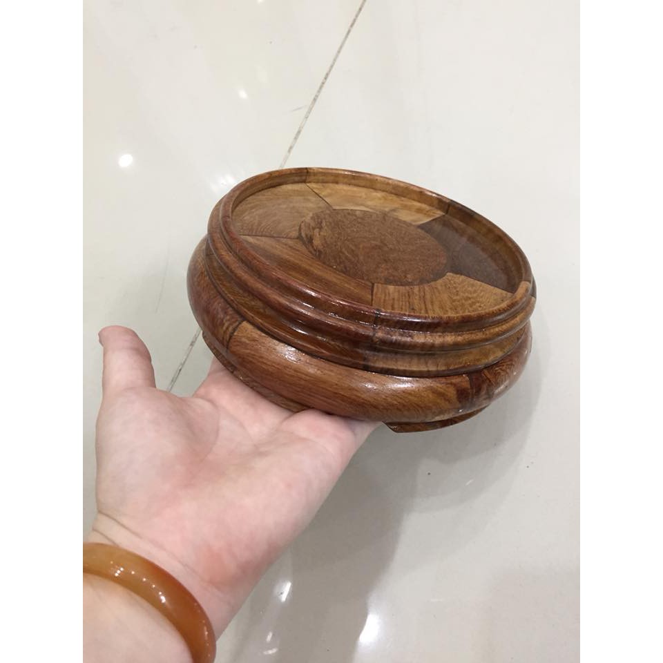 Kỷ gỗ hương để bàn, đường kính 14 cm đến 38cm,  thích hợp đế kê những chậu hoa hoặc các vật dụng khác