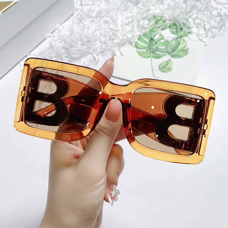 Kính mát chống tia UV400 phong cách cổ điển thời trang dành cho nữ