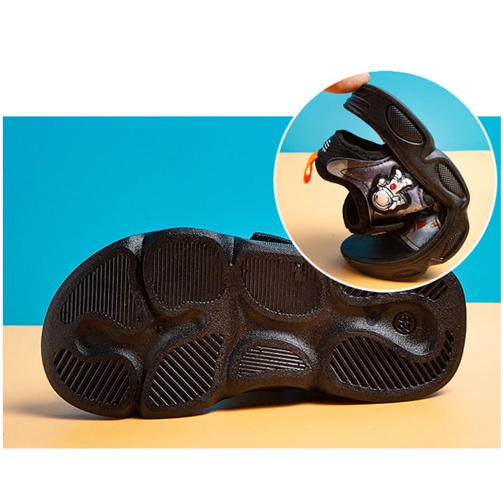 Giày sandal cho bé trai từ 3-10 tuổi họa tiết phi hành gia SA09(form nhỏ)