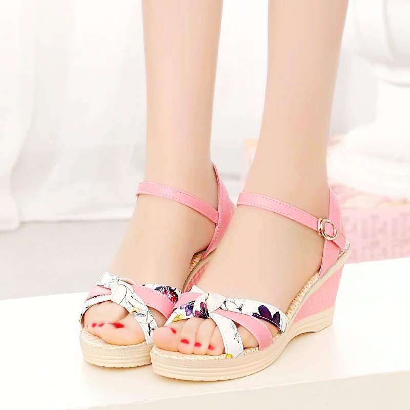 Giày sandal đế độn pha màu 128