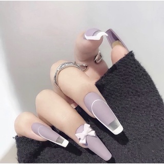 Nailbox tím pastel đính nơ sang chảnh nền nã