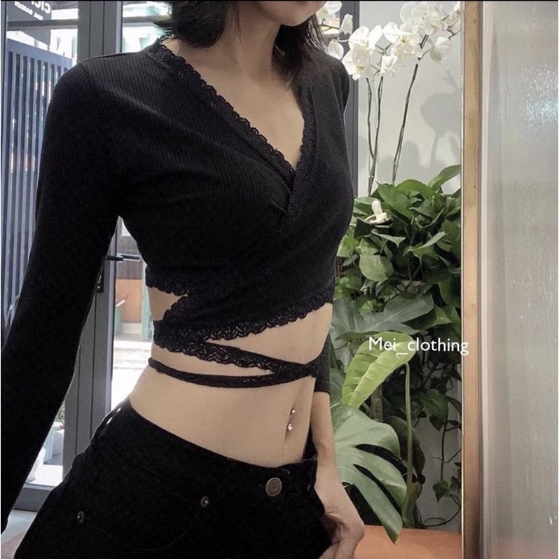 [Ảnh thật/sẵn] Áo croptop viền ren, buộc nơ quanh eo/ Áo croptop vạt chéo dài tay sang chảnh