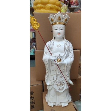 Tượng địa tạng Vương bồ tát.