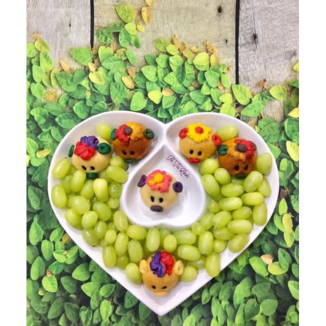 Đĩa xoáy tròn và đĩa tim sứ Bát Tràng loại.