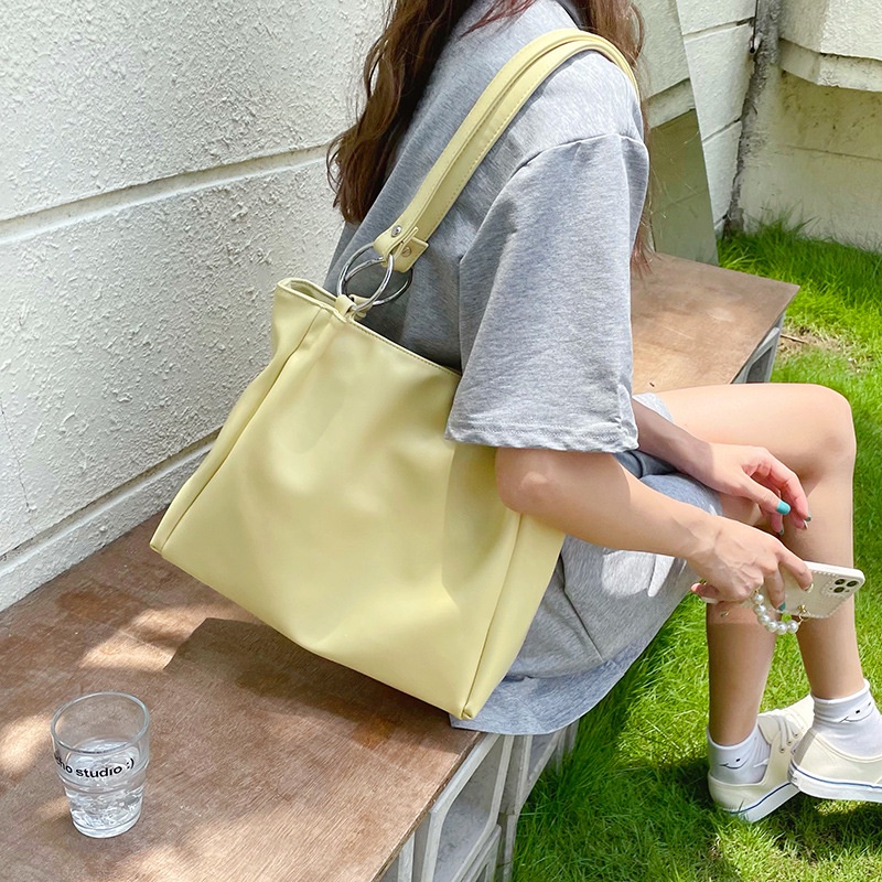 Túi Xách Da PU Tote Hàng Có Sẵn Giao Nhanh Để Vừa A4 Laptop 13,3 inch