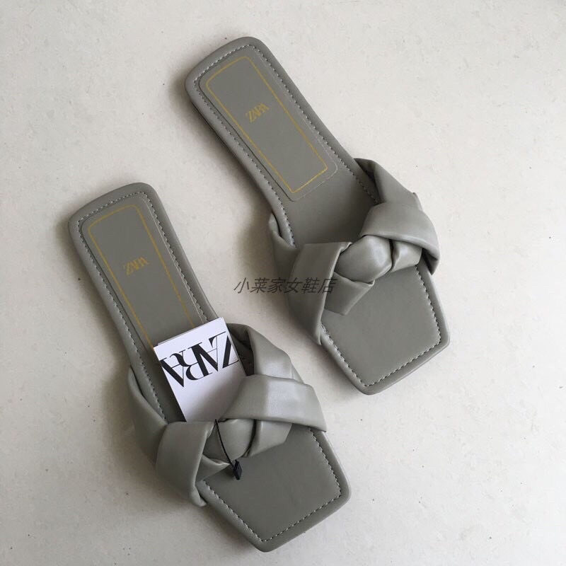 ✨💕Dép lê quai ngang Zara💕