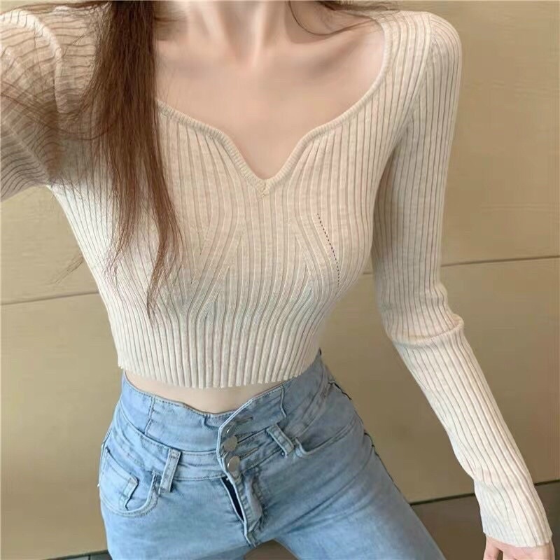 Áo len tăm nữ dài tay cổ tim cách điệu dáng croptop