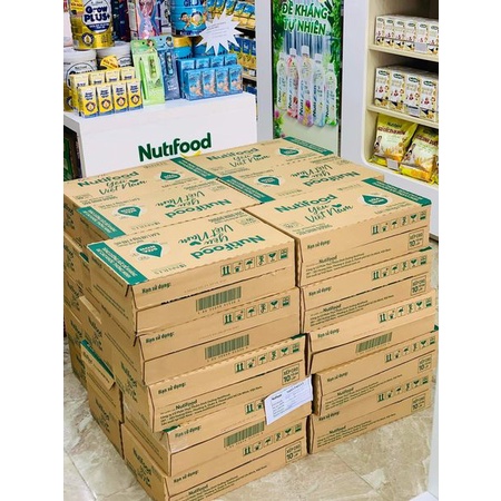 Thùng 48 Hộp Sữa Non Công Thức Nutifood Yêu Việt Nam 180ml - Date mới