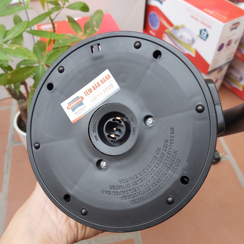 Ấm siêu tốc 2 lớp Sunhouse SHD1382, 1,7L