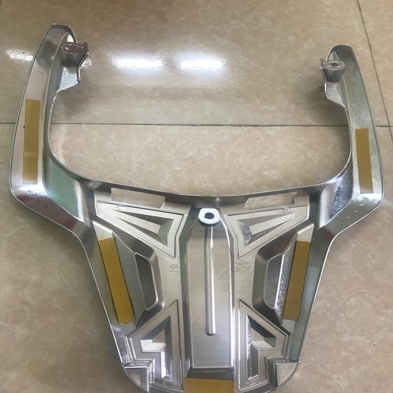 ỐP CẢNG SAU MẠ CROM TRẮNG SH 2017-2019 CAO CẤP