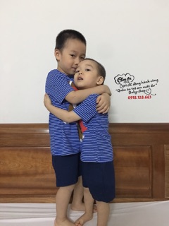 Bộ thun hình thêu đắp