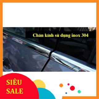 Nẹp chân kính inox theo xe Toyota Wigo
