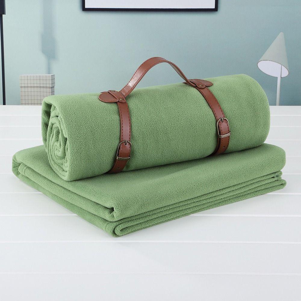 Thảm Tập Yoga Chất Lông Cừu Thiết Kế Đơn Giản Tiện Dụng Cho Người Lớn