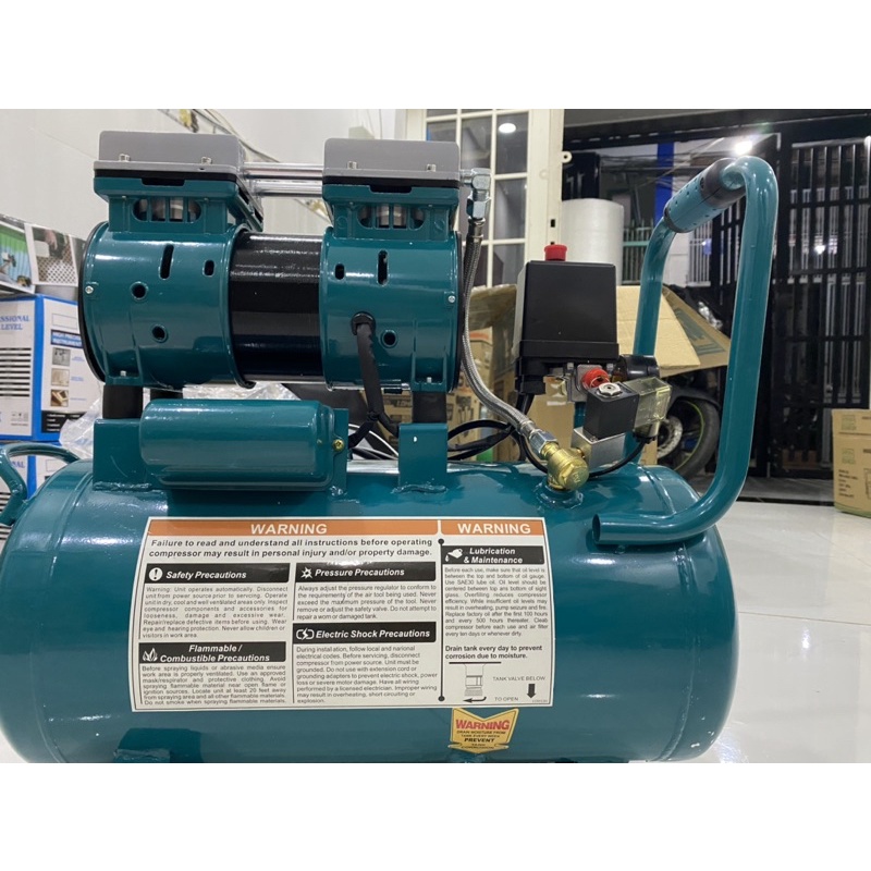 Máy nén khí TMAX 30L ko dầu lõi đồng 1HP
