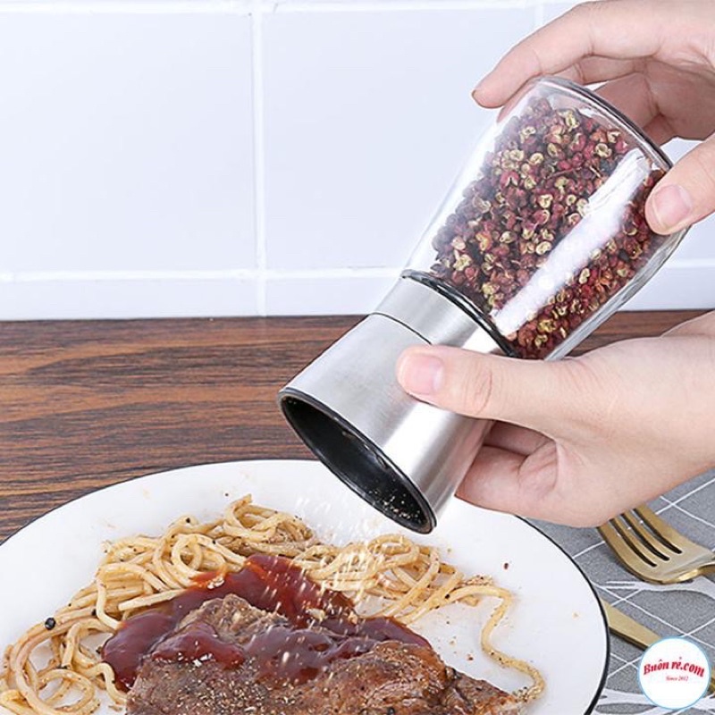 DỤNG CỤ XAY TIÊU NHỎ GỌN VÀ CỰC TIỆN DỤNG.