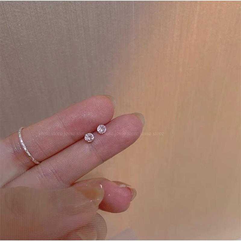 1 Khuyên tai y tế-Khuyên Thép không gỉ - Titanium KHÔNG GÂY NGỨA TAI hình hột đá