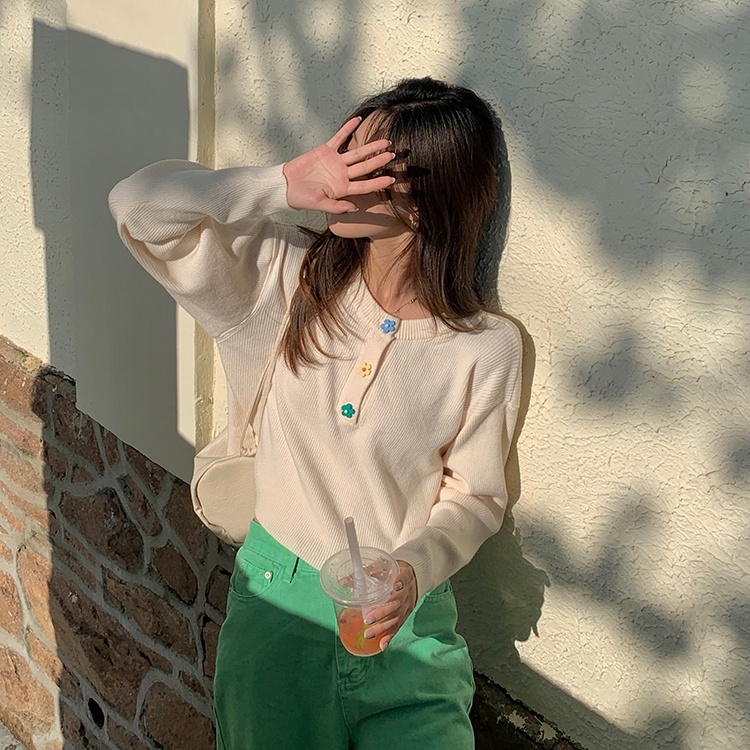 Porozi  Áo sweater tay dài in hoa phối nút phong cách Hàn Quốc cho nữ