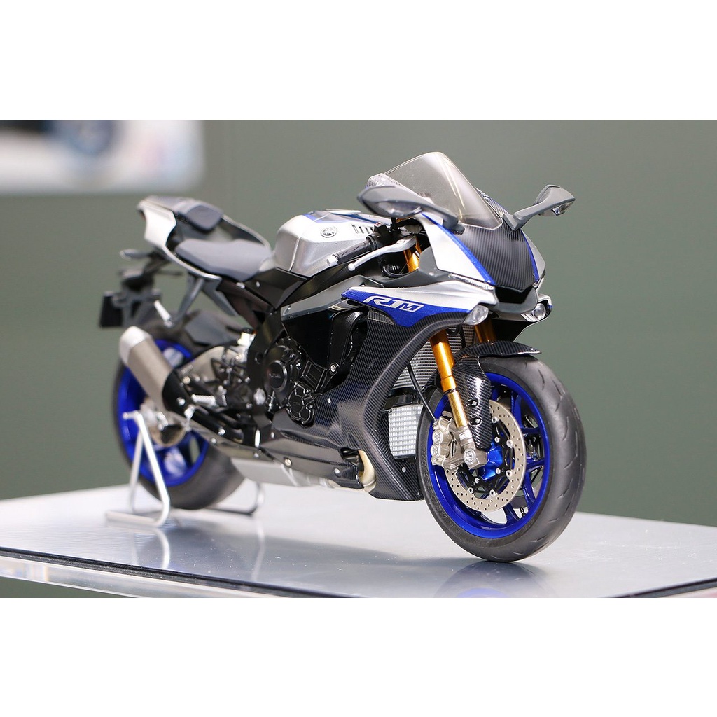 Tamiya 14133 Mô Hình Xe Moto 1/12 Yamaha R1M