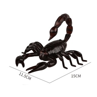 Bọ Cạp Điều Khiển Từ Xa