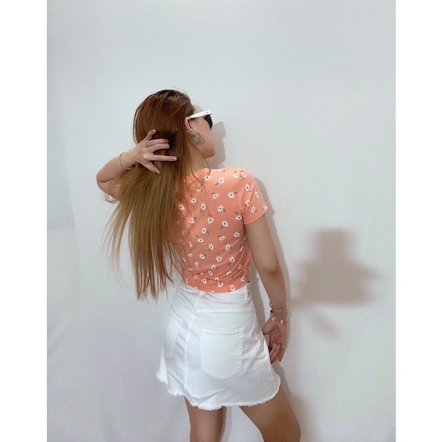 Áo Croptop Hoa Nhí Tay Ngắn • Storenyy