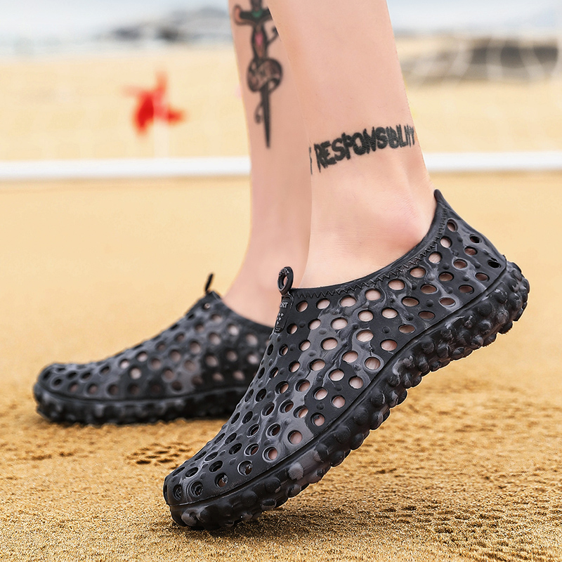 Giày Crocs Thoáng Khí Họa Tiết Rằn Ri Thời Trang Mùa Hè Cho Nam Size 39-45