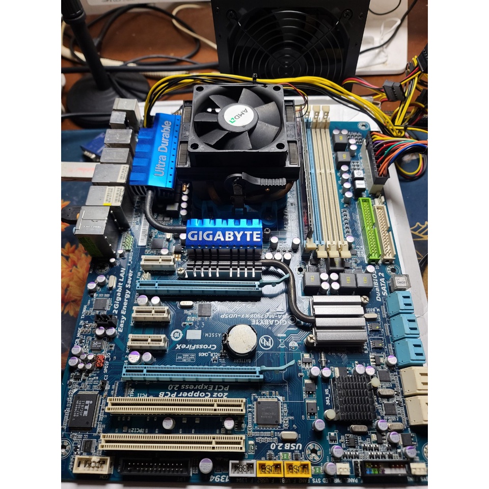 Main GA-MA790FXT-UD5P - bảo hành 3 tháng - có 2 cổng Lan 1gb/s