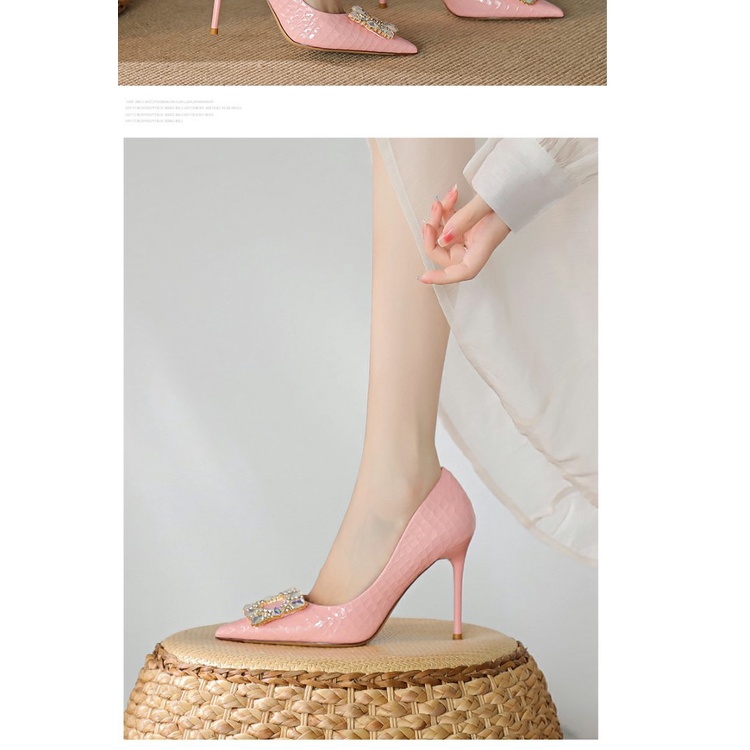 Giày Cao Gót Mũi Nhọn Cài Khóa Vuông Họa Tiết Da Cá Sấu Màu Vàng Hồng Thời Trang Mùa Hè 2022 Mới Cho Nữ