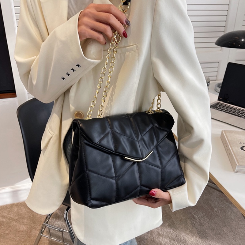 Túi đeo vai IELGY phối dây xích kiểu retro thời trang cho nữ