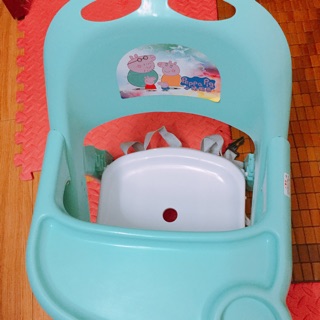 Ghế ăn dặm cho bé
