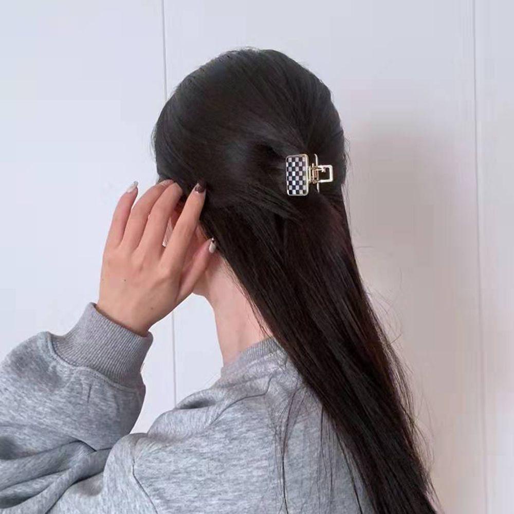 Kẹp Tóc Càng Cua Nhỏ Hình Tròn Họa Tiết Sọc Caro Ngọt Ngào Thời Trang Phong Cách Hàn Quốc