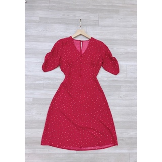 ĐẦM ĐỎ CHẤM BI CUTOUT LƯNG
