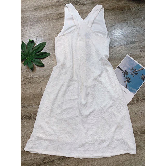 Váy đi biển maxi hai dây đan chéo lưng - Đầm trắng maxi đi biển hở lưng chất đũi mịn mát HD05 | BigBuy360 - bigbuy360.vn