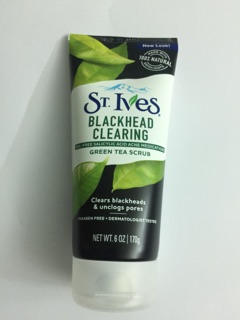 Sữa rửa mặt tẩy tế bào chết St.Ives ( trà xanh )