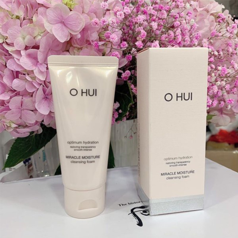 Sữa Rửa Mặt Dưỡng Ẩm Ohui Miracle Moisture Cleansing Foam 80ml