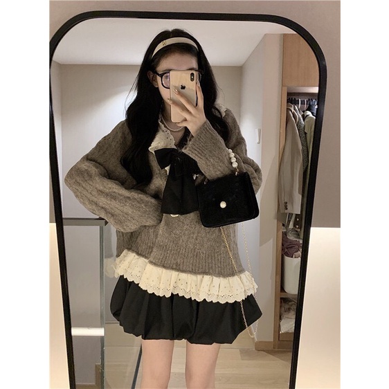 Set áo len bánh bèo và chân váy tiểu thư