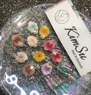 Phụ kiện nail- hoa bột- mai đá
