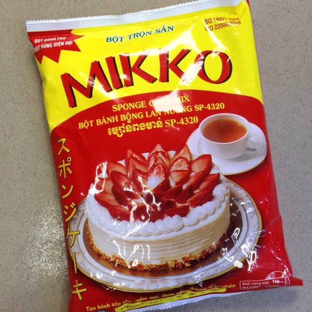 Bột bông lan trộn sẵn Mikko 1Kg