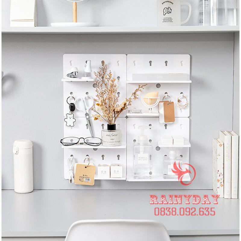 Giá dán treo tường trang trí decor kệ pegboard phòng ngủ bàn học bàn làm việc để đồ đa năng