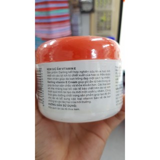 Kem Giữ Ẩm Vitamin E Darling 175g
