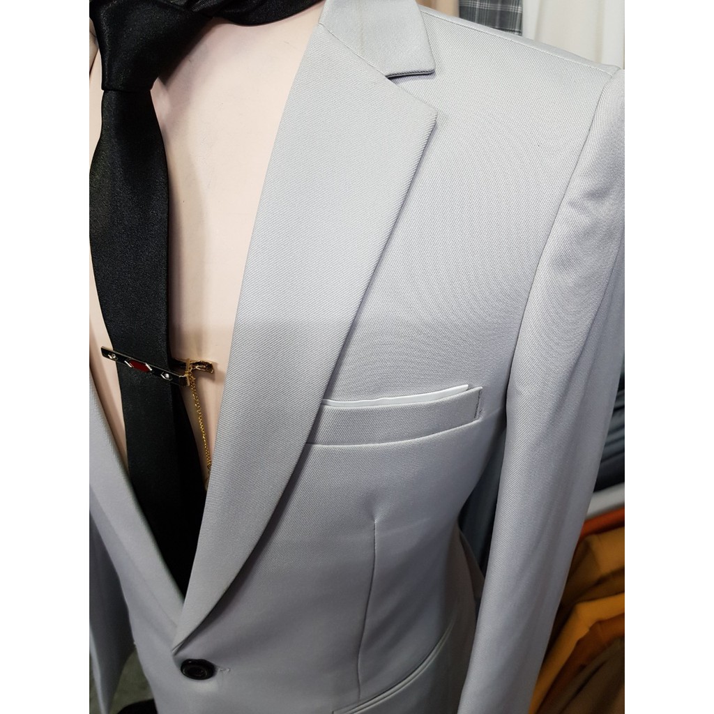 Bộ vest nam ôm body màu xám trắng chất vải dày mịn + cà vạt nơ